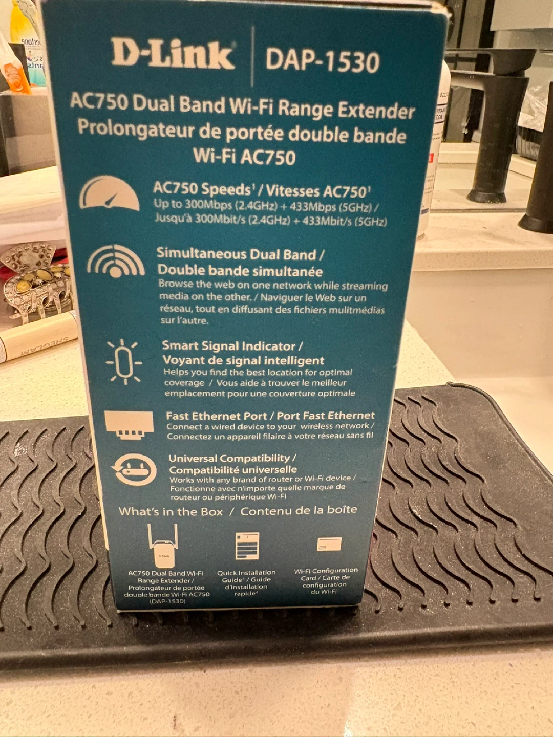 D-Link AC750 Dual Band Wi-Fi Range Extender DAP-1530 - photo 3