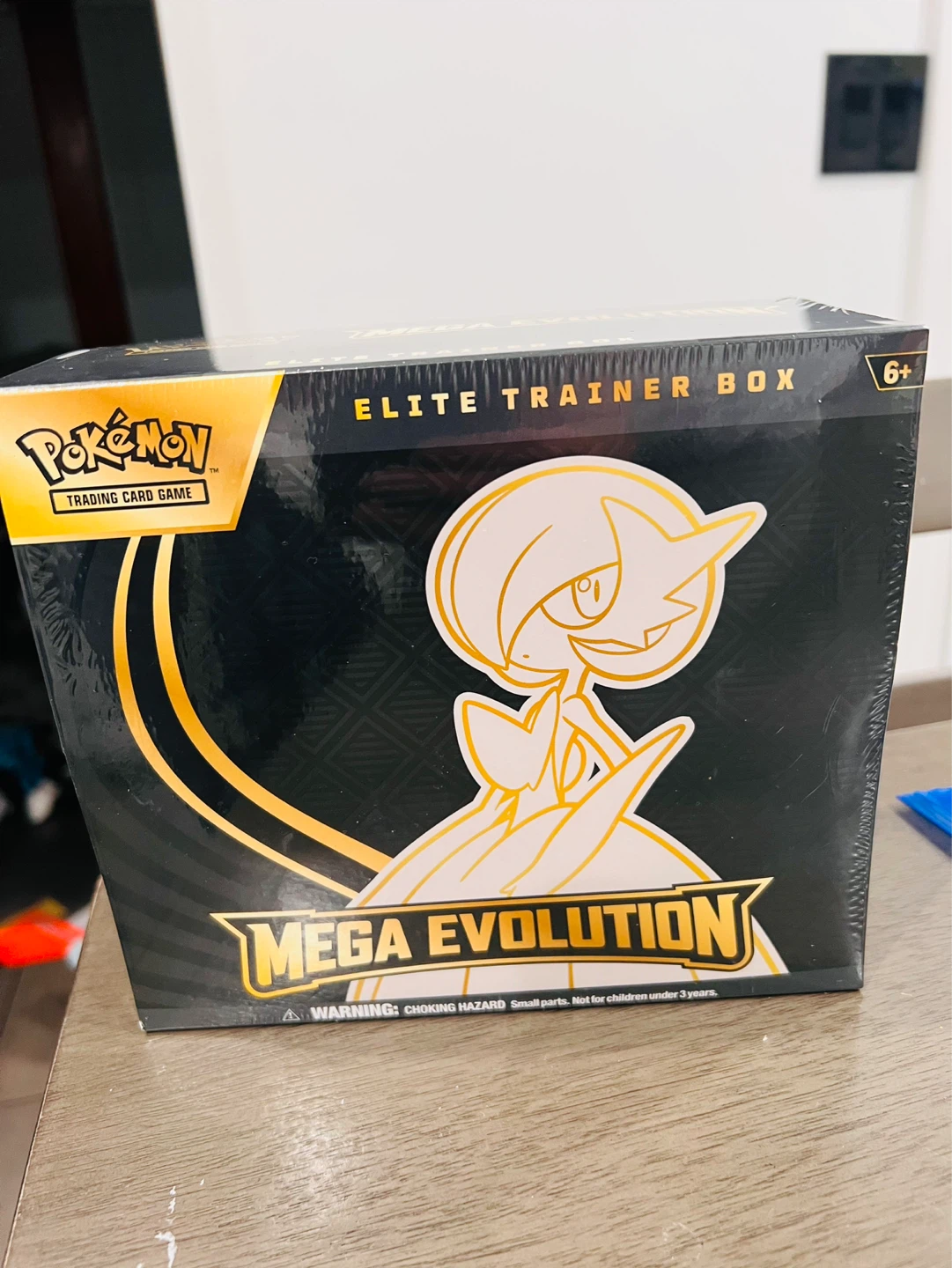 Pokemon TCG Mega Evolution Elite Trainer Box