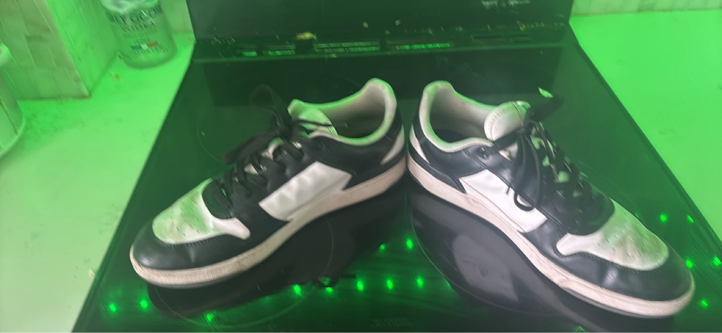 H&M Men's Black and White Sneakers Size 10.5 EUR 44 - photo 2