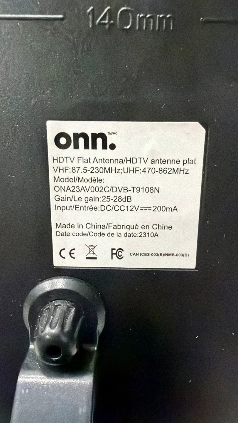 Onn. HDTV Flat Antenna - photo 3