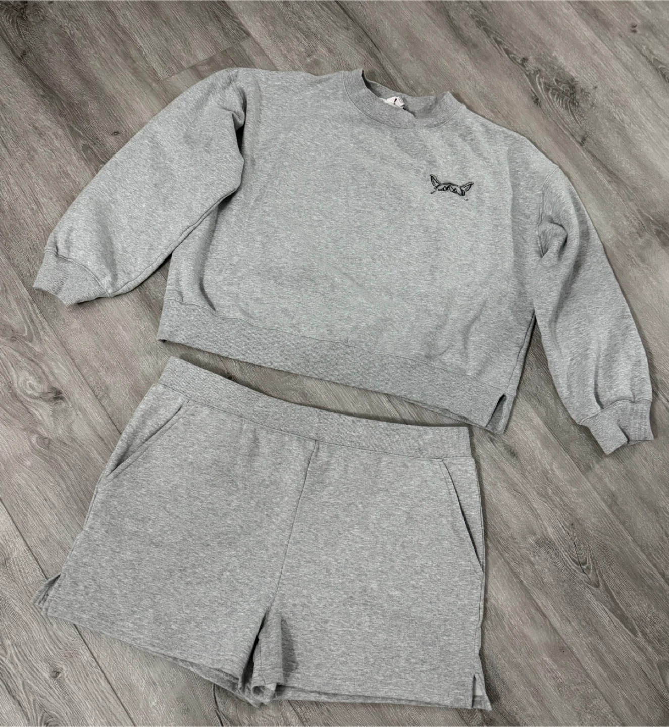 Rosé Grey Sweatshirt and Shorts Set - XL - photo 2