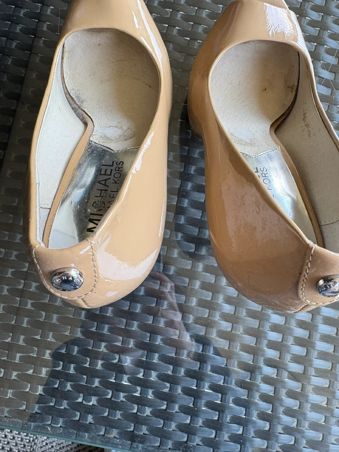 Michael Kors Patent Peep-Toe Heels Size 5.5M - photo 5