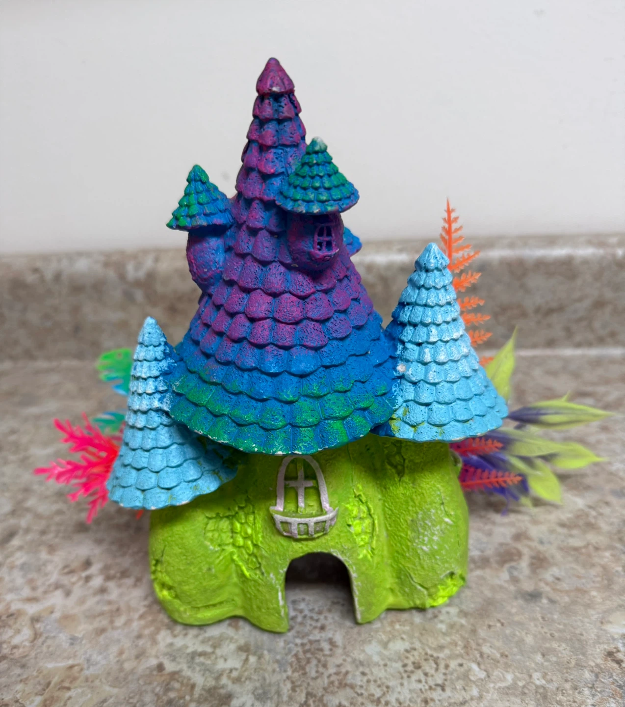 Aquarium Castle Decoration with Plants - photo 2
