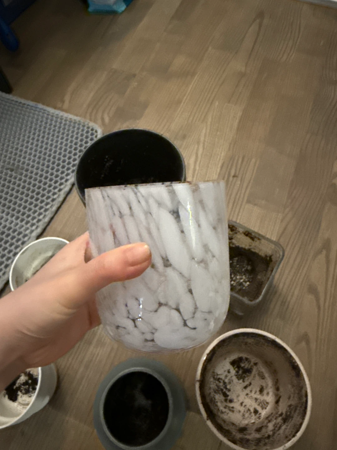 Assorted Plant Pots - photo 4