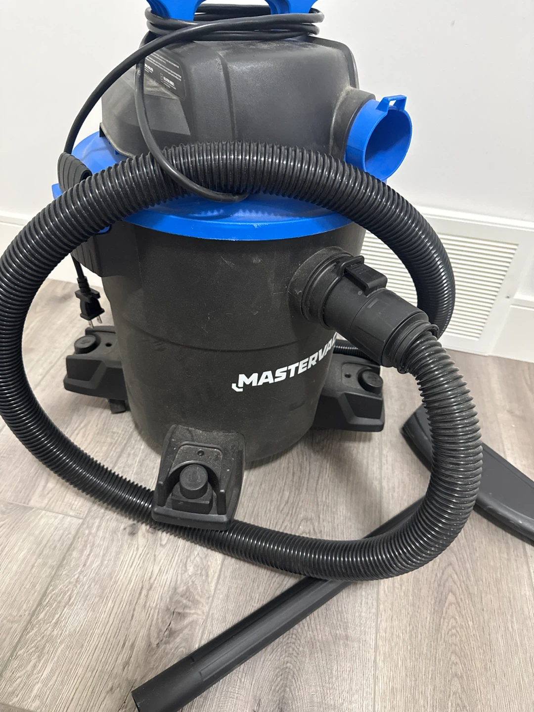 Mastervac 4 HP Wet/Dry Vacuum - 22.7 L - photo 5