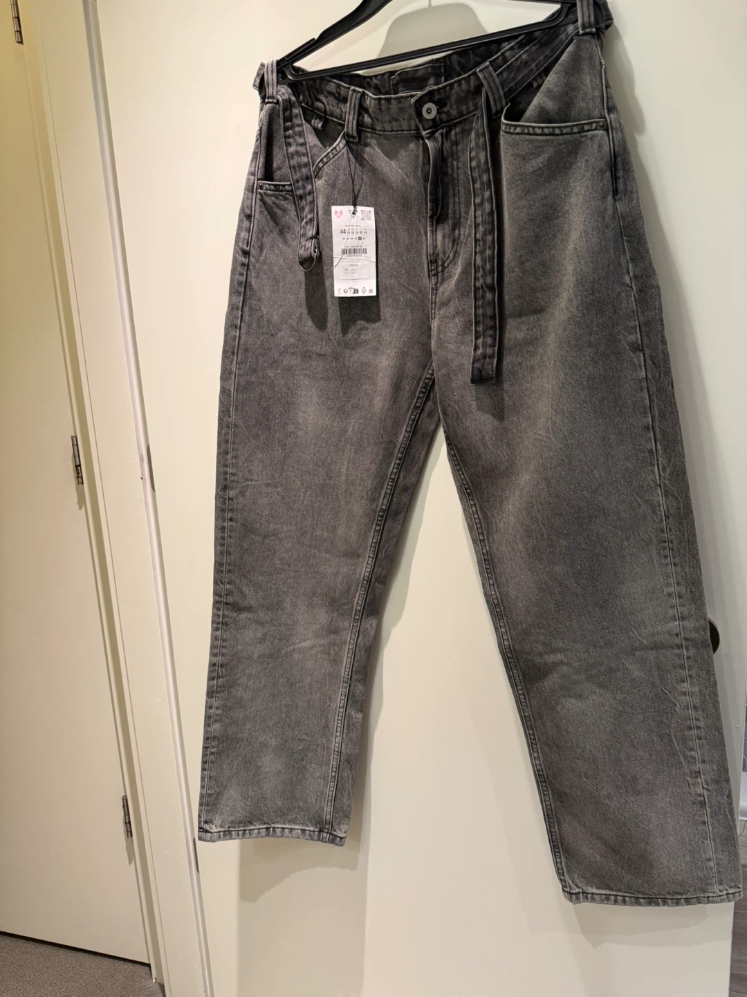 Zara Relaxed Fit Grey Denim Jeans
