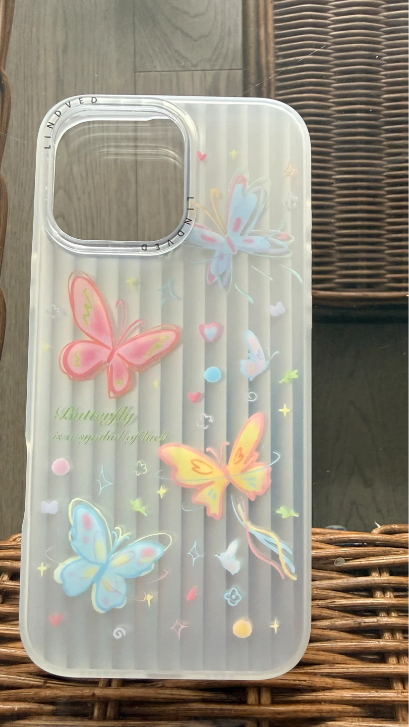 iPhone 16 pro max with Butterfly Design