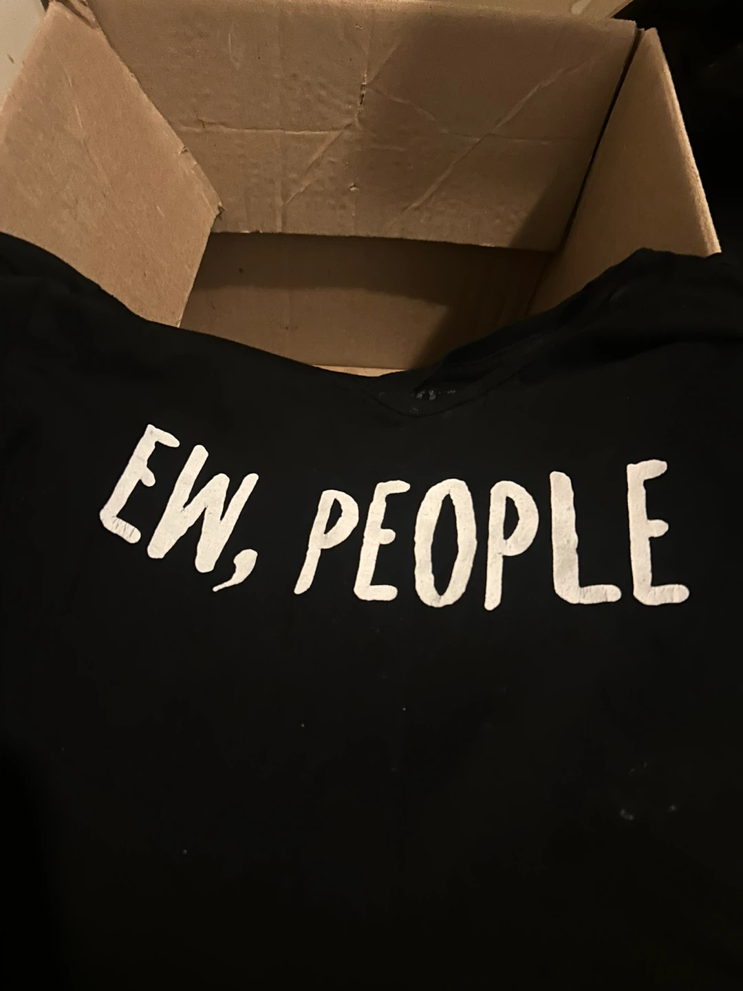 Black T-shirt with "EW, PEOPLE" graphic - photo 3