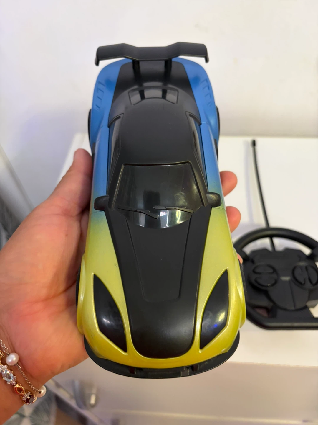 Remote control car works - photo 2