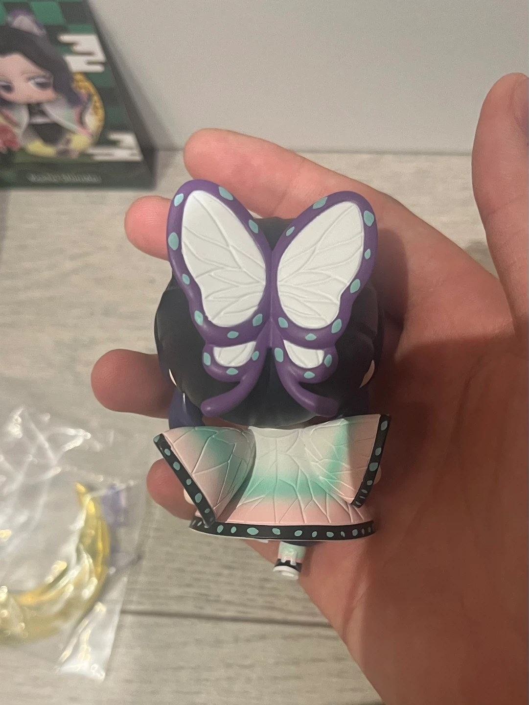 Pop Mart Demon Slayer Shinobu Kocho Figurine - photo 3