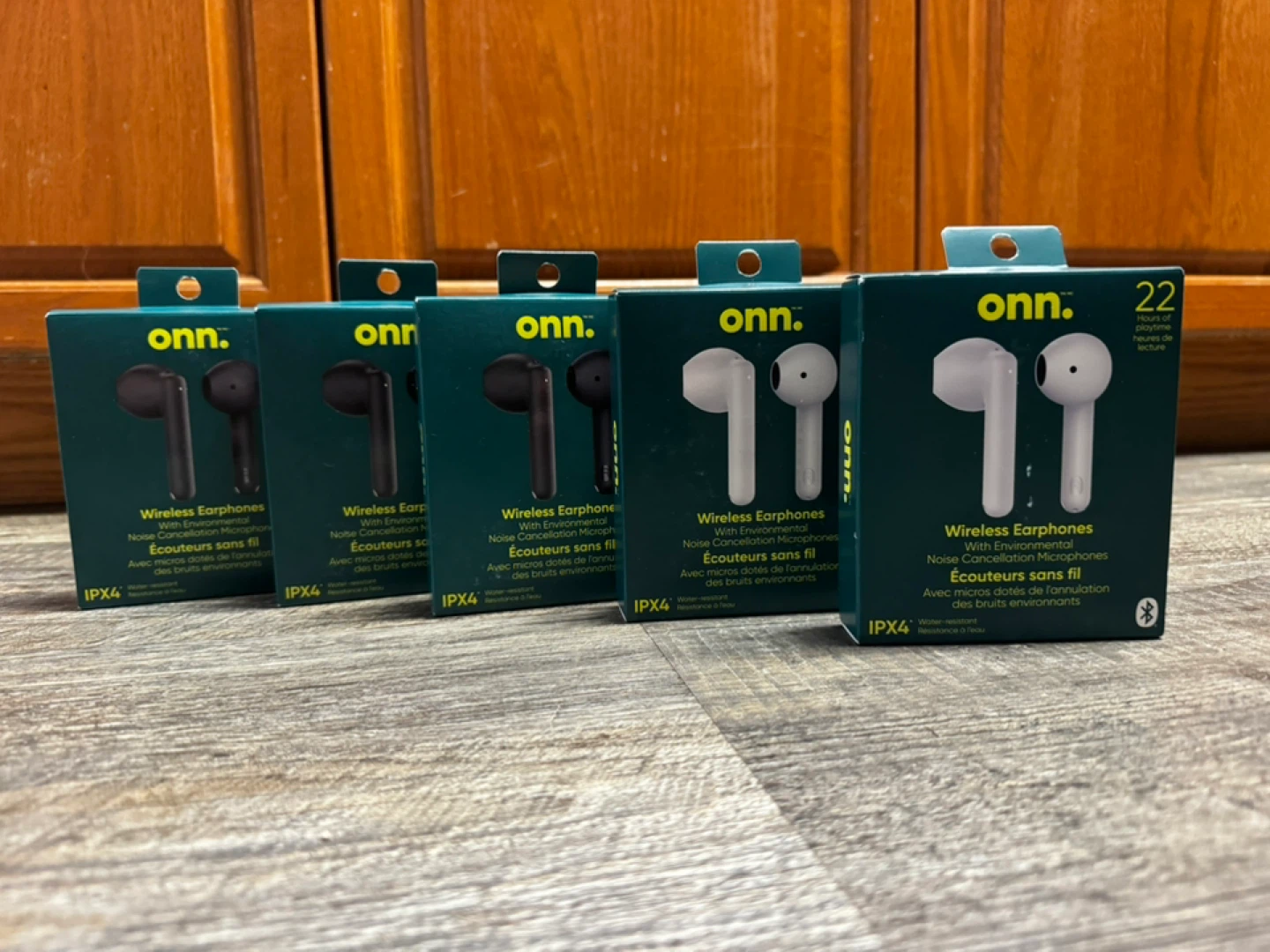 Onn. Wireless Earphones with Noise Cancellation - White