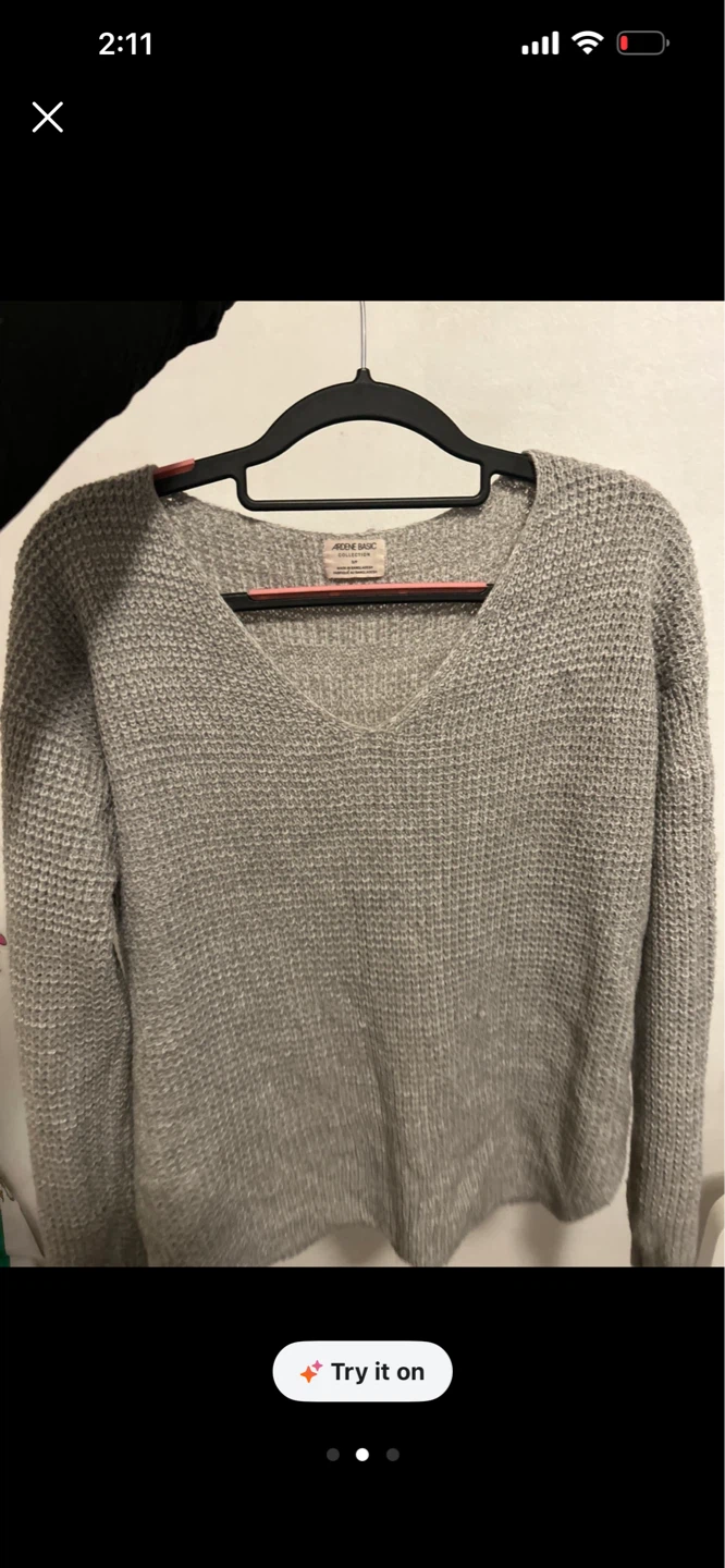 A variety of sweaters - photo 5