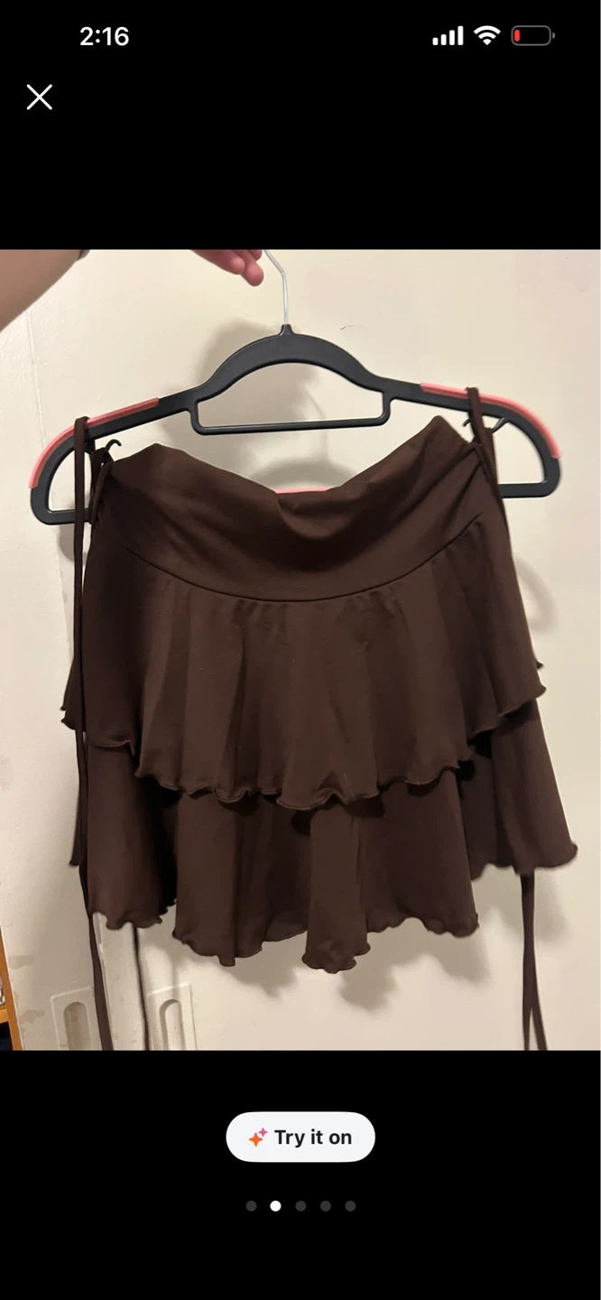 BRAND NEW Tiered Ruffle Skirt - photo 2