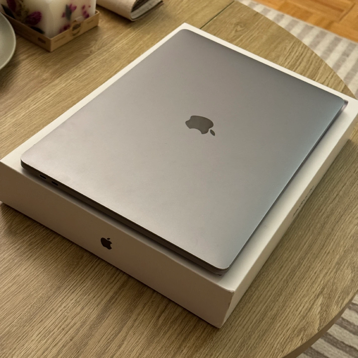 Apple MacBook Pro 2019 16-inch i9 32GB 1TB Silver - photo 2