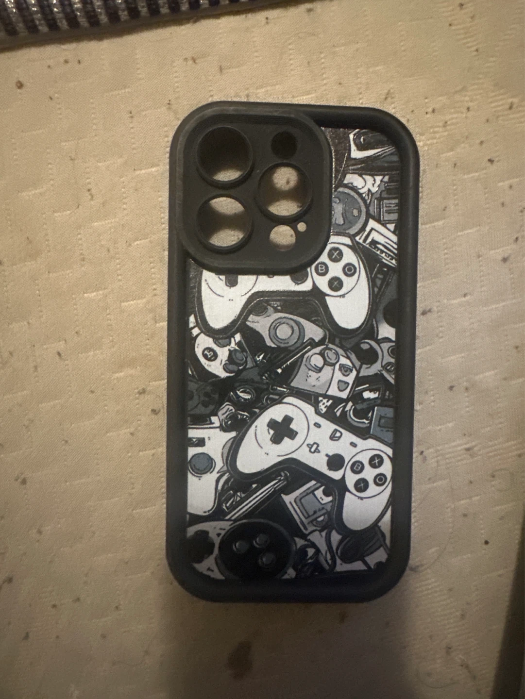 iPhone 14 Pro Protective Case - photo 3