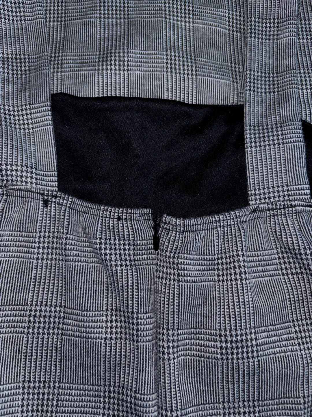 Suzy Shier Grey Plaid Sleeveless Midi Dress - photo 3
