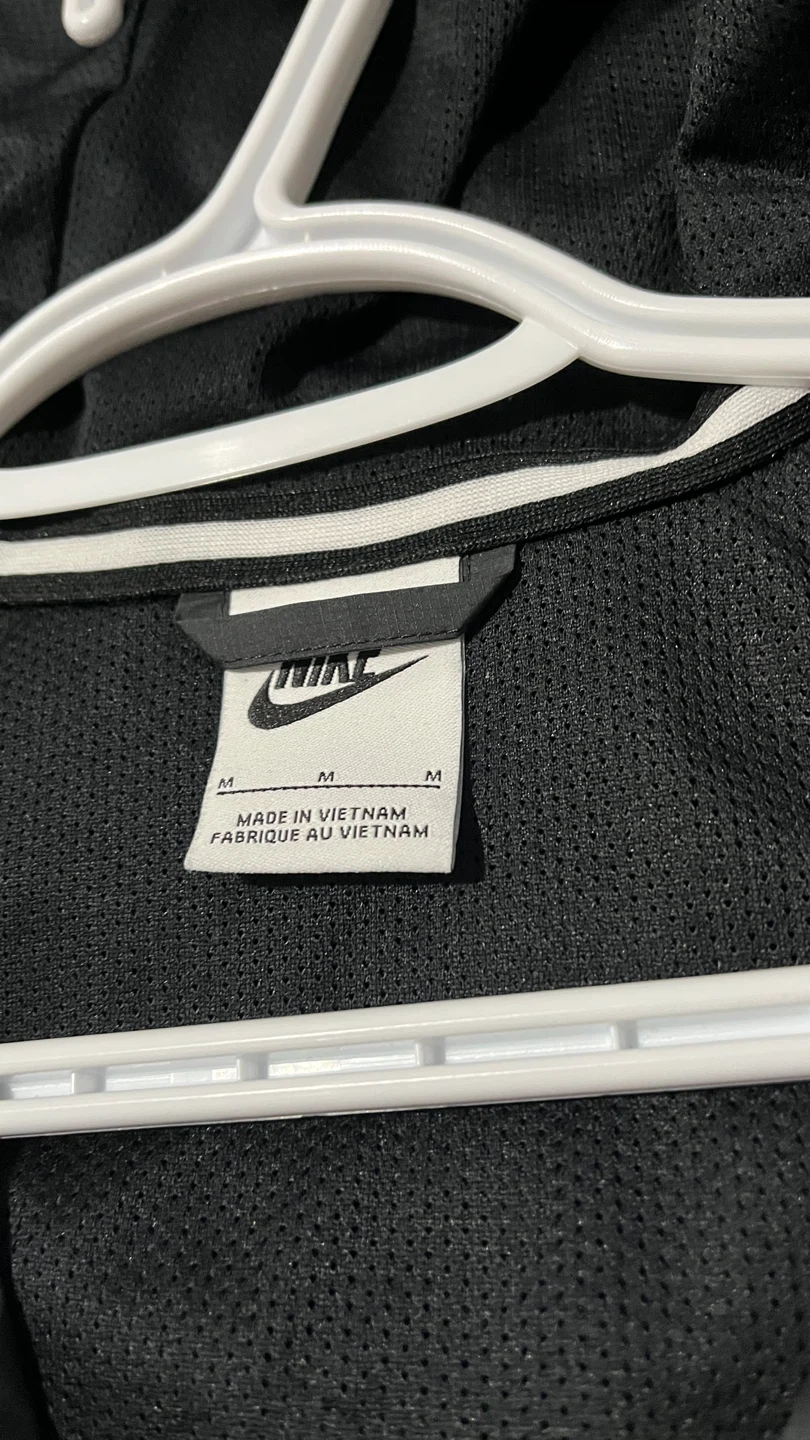 Nike Windbreaker Jacket - photo 4
