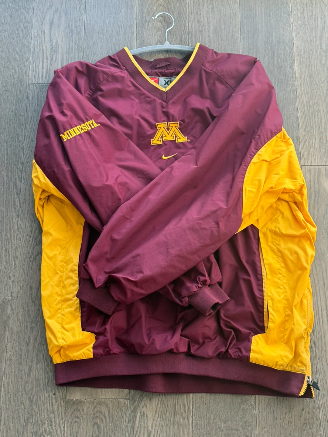 University of Minnesota Nike WindBreaker XL