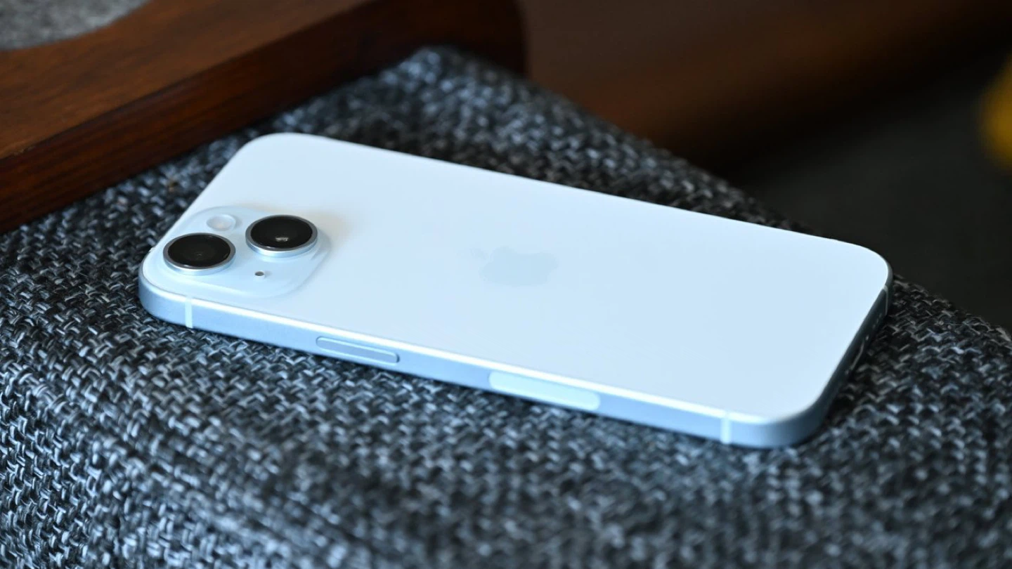 Apple iPhone 15 Plus - photo 2