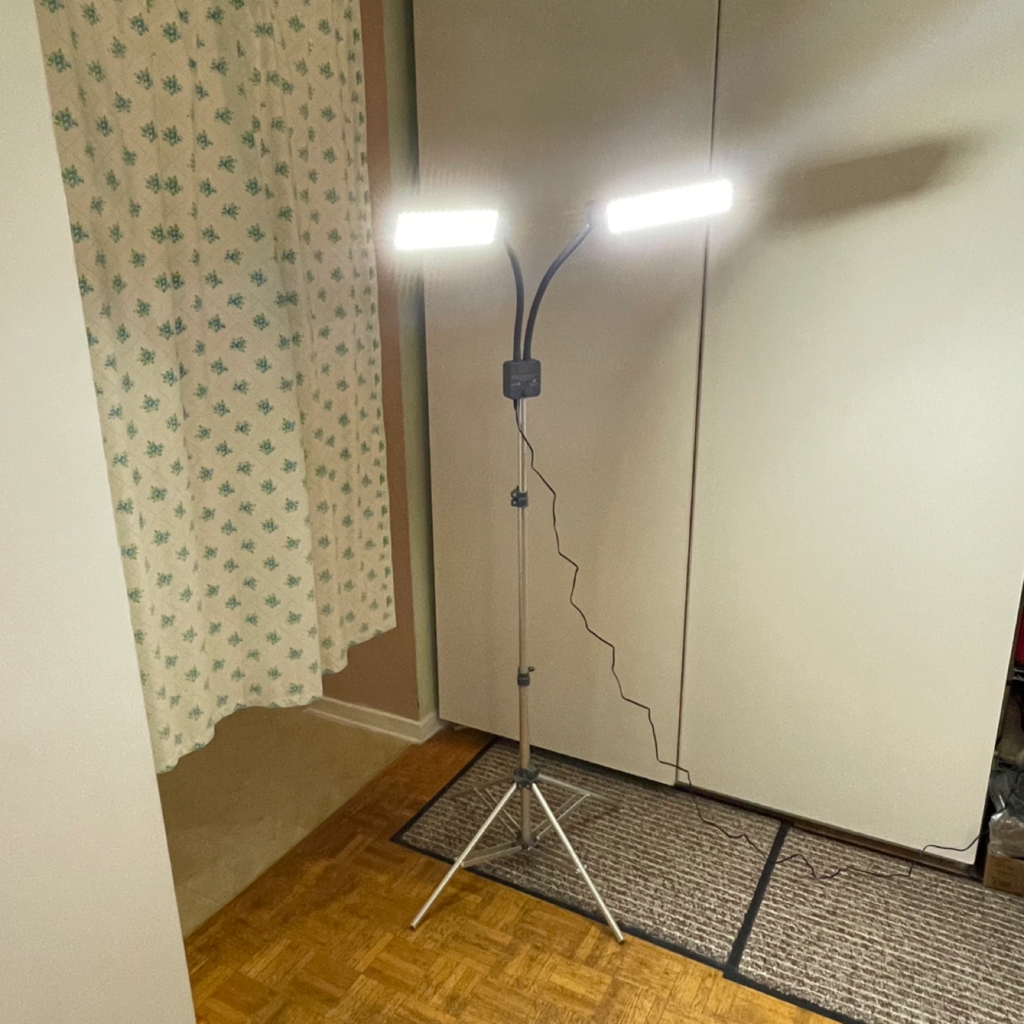 Glamcor Classic Elite 2 LED Ring Light