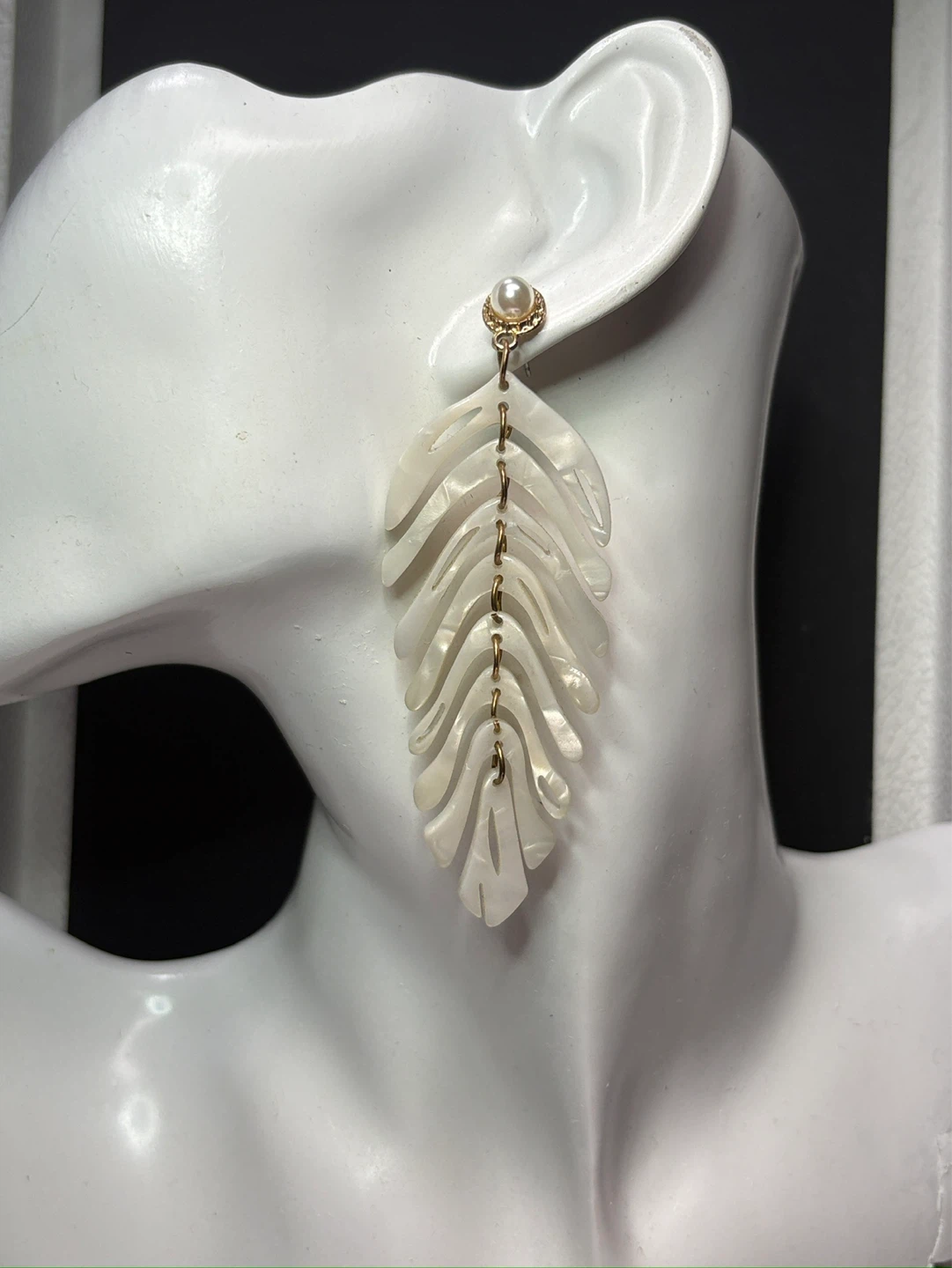 Stylish Women Earrings
