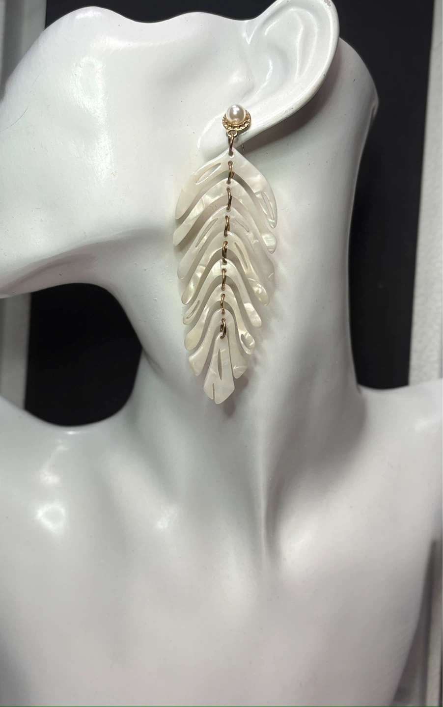 Stylish Women Earrings - photo 2