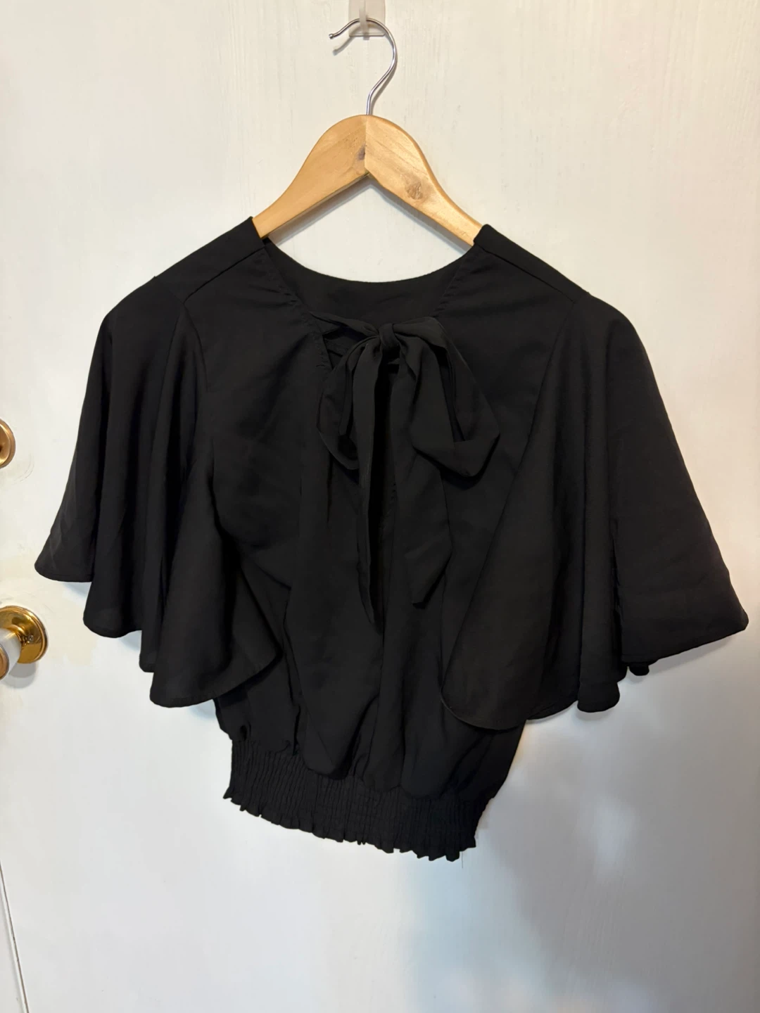 Frilly Sleeve Formal Black Top - photo 2