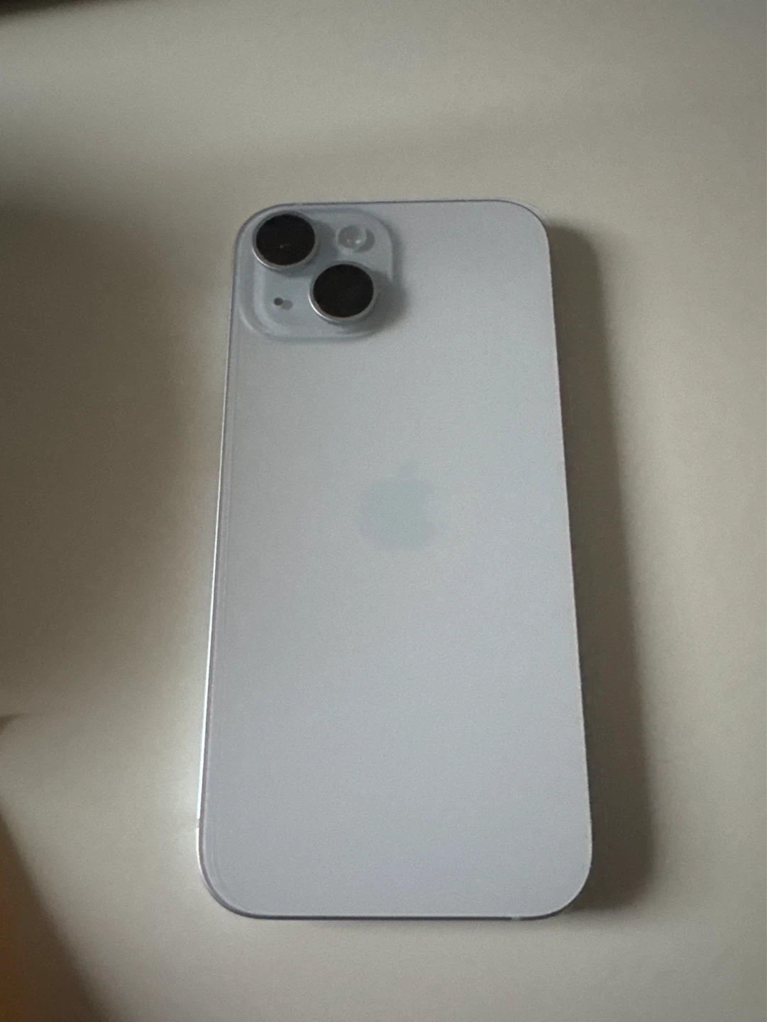 Apple iPhone 15 - photo 2