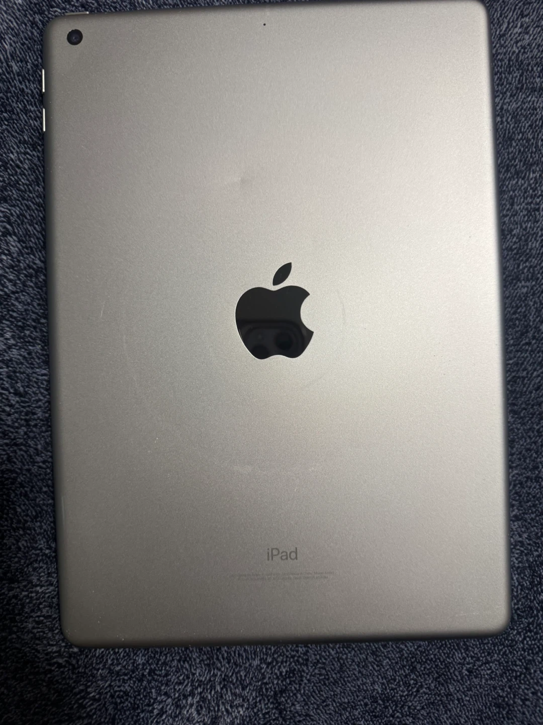 The 6th Generation Apple iPad, Silver - photo 2