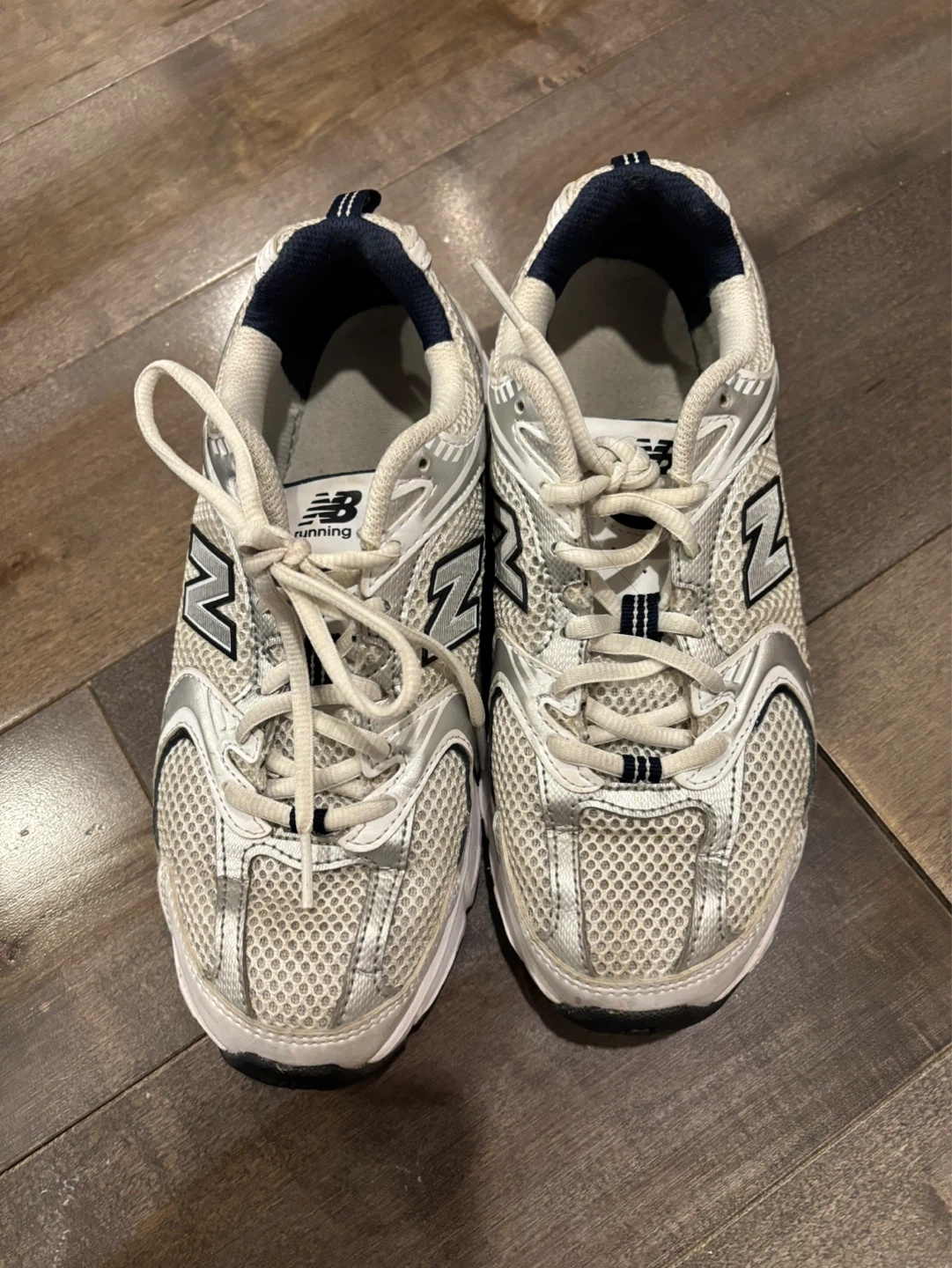 New balance for women size 7 like new - photo 4