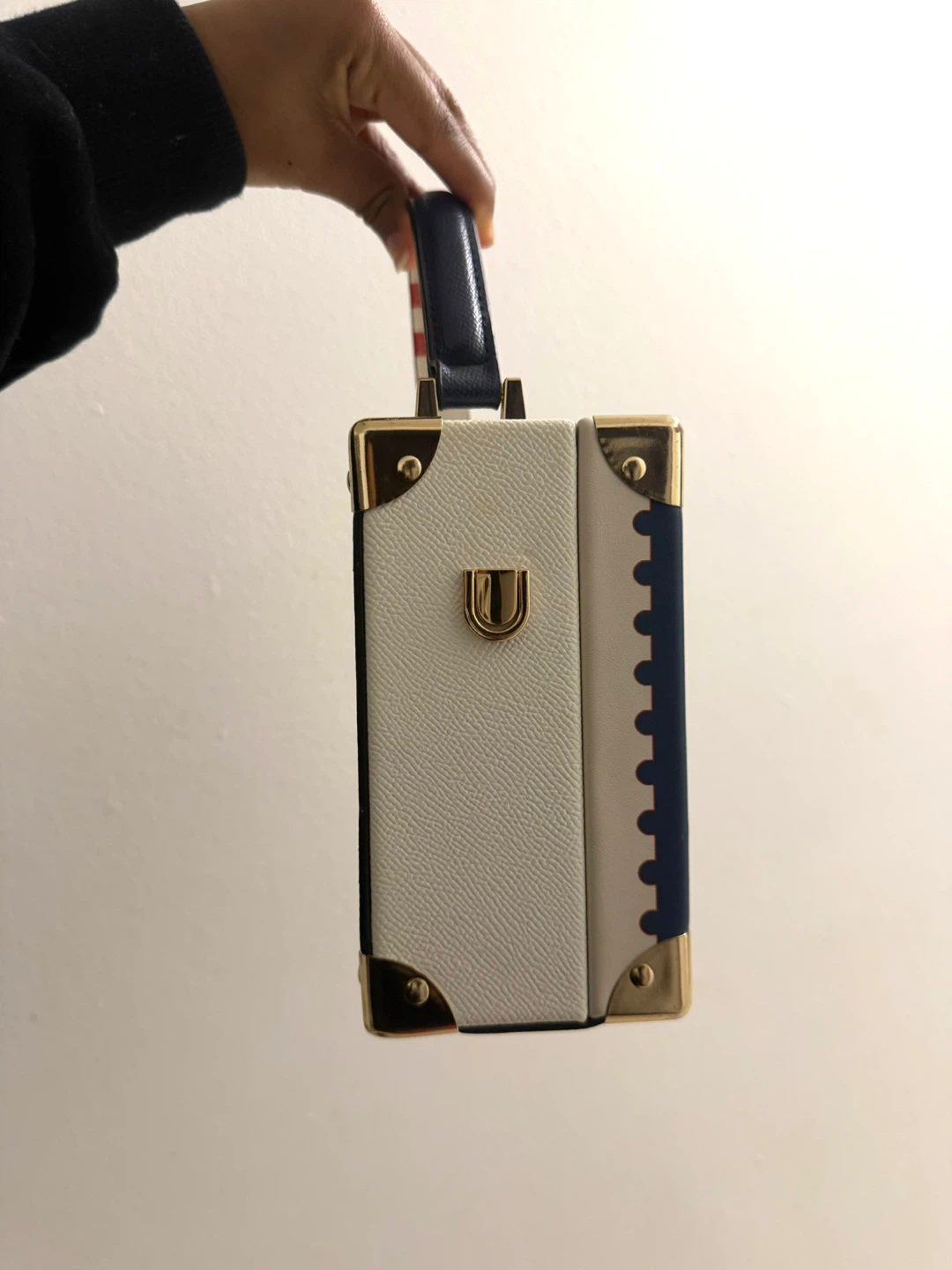ALDO Vintage-Style Vanity Case Handbag - photo 2