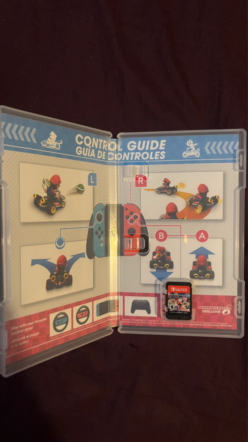 Nintendo Switch Mario Kart 8 Deluxe Game - photo 2
