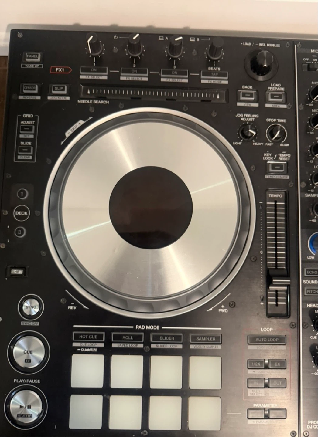 Pioneer DDJ-SZ controller - Great Condition - photo 3