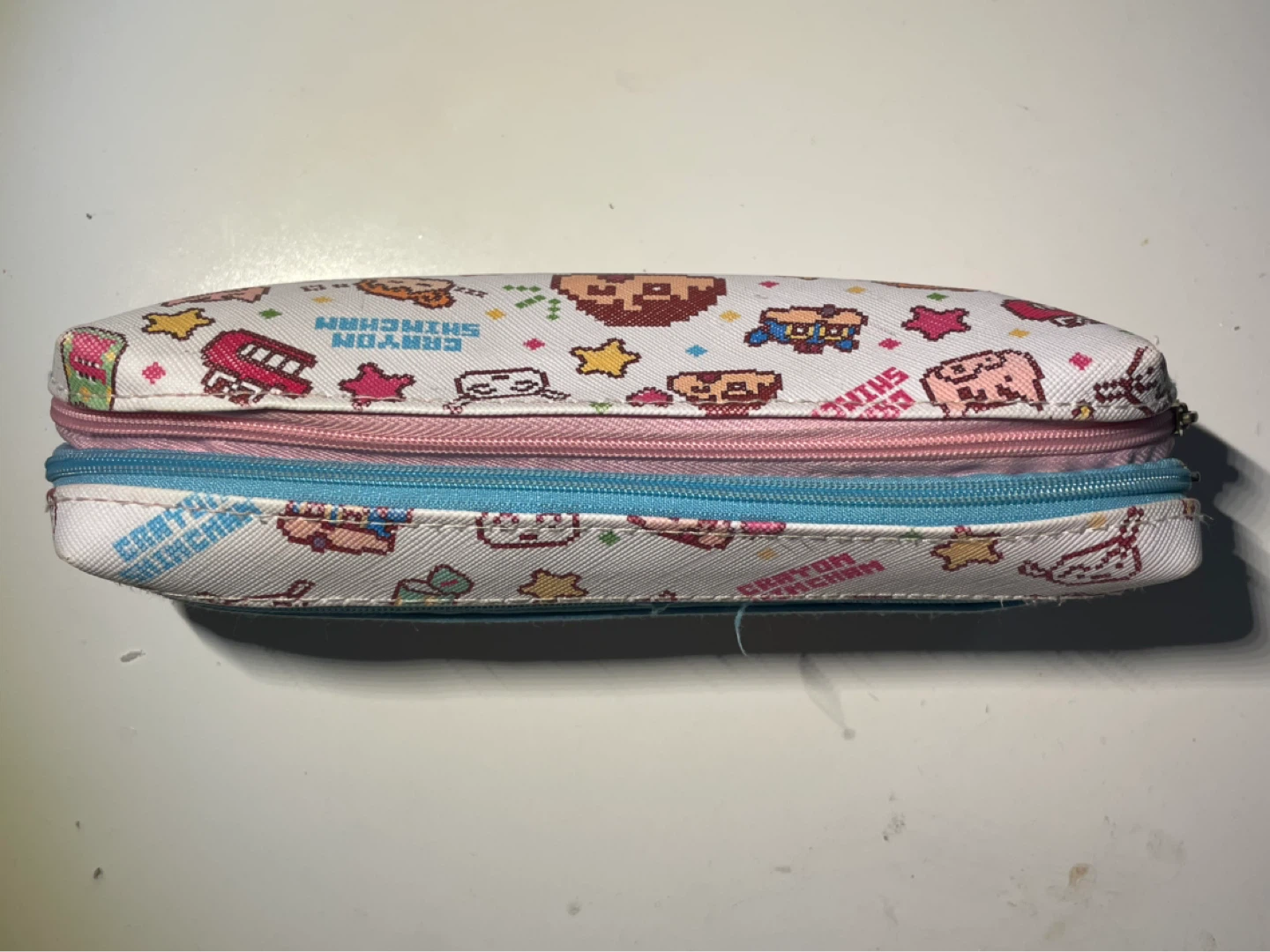 Crayon shinchan pencil case - photo 3