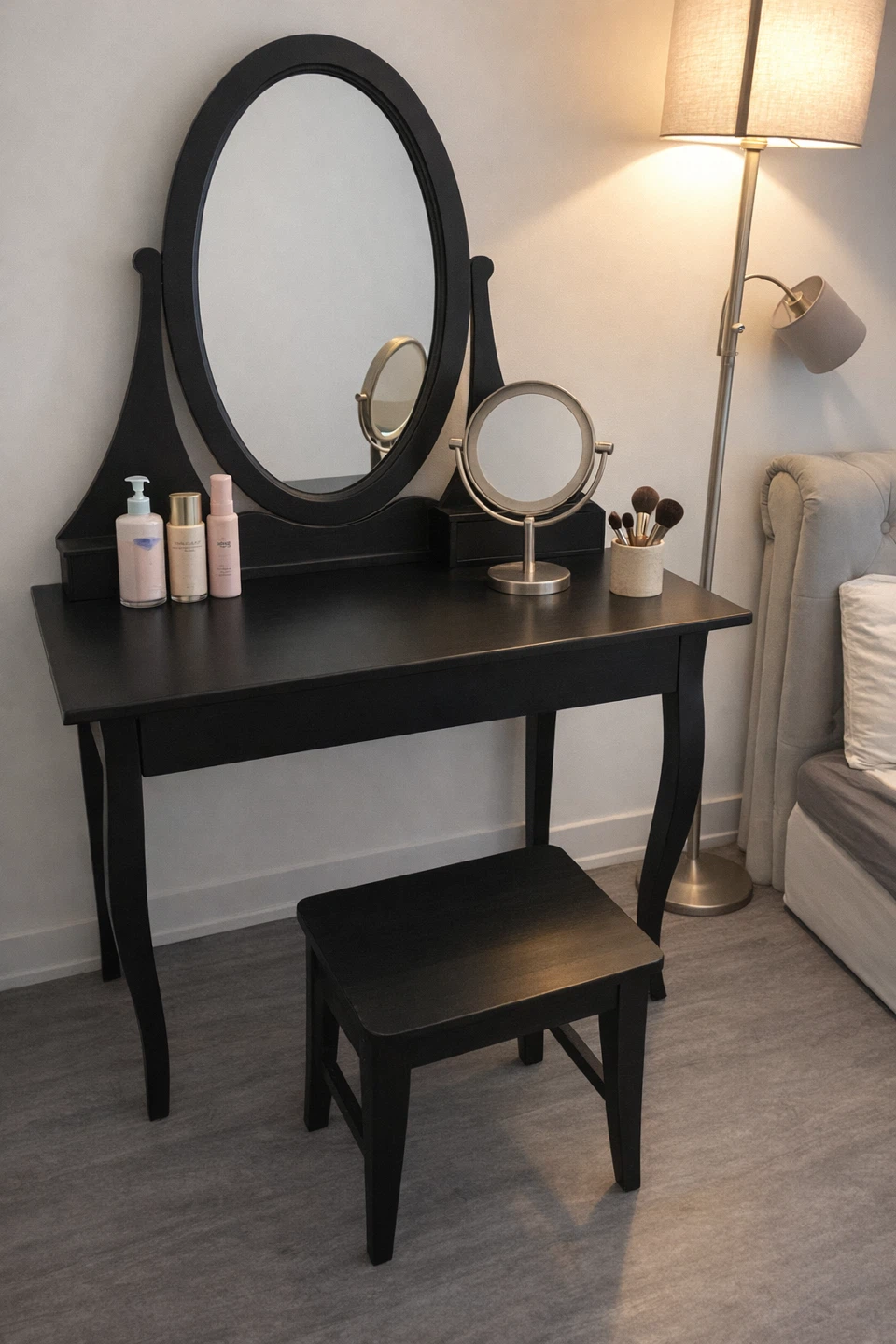 IKEA HEMNES Vanity with Mirror