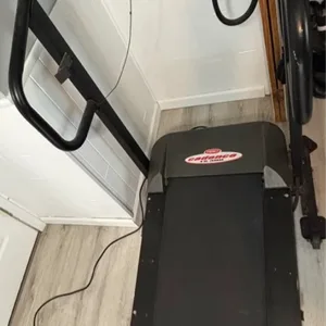 Weslo Cadence TS 300 Treadmill