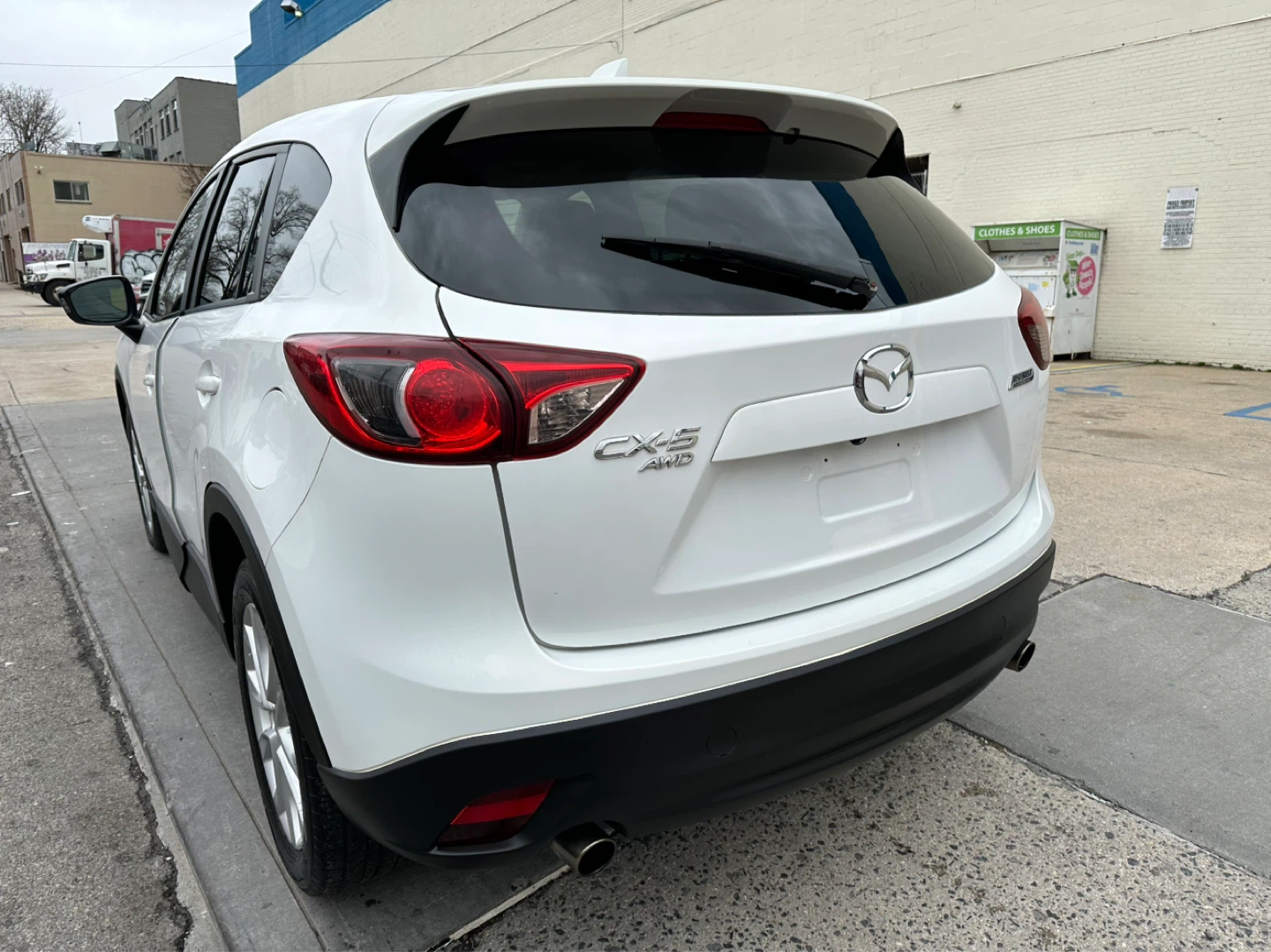 2013 White Mazda CX-5 AWD - photo 4