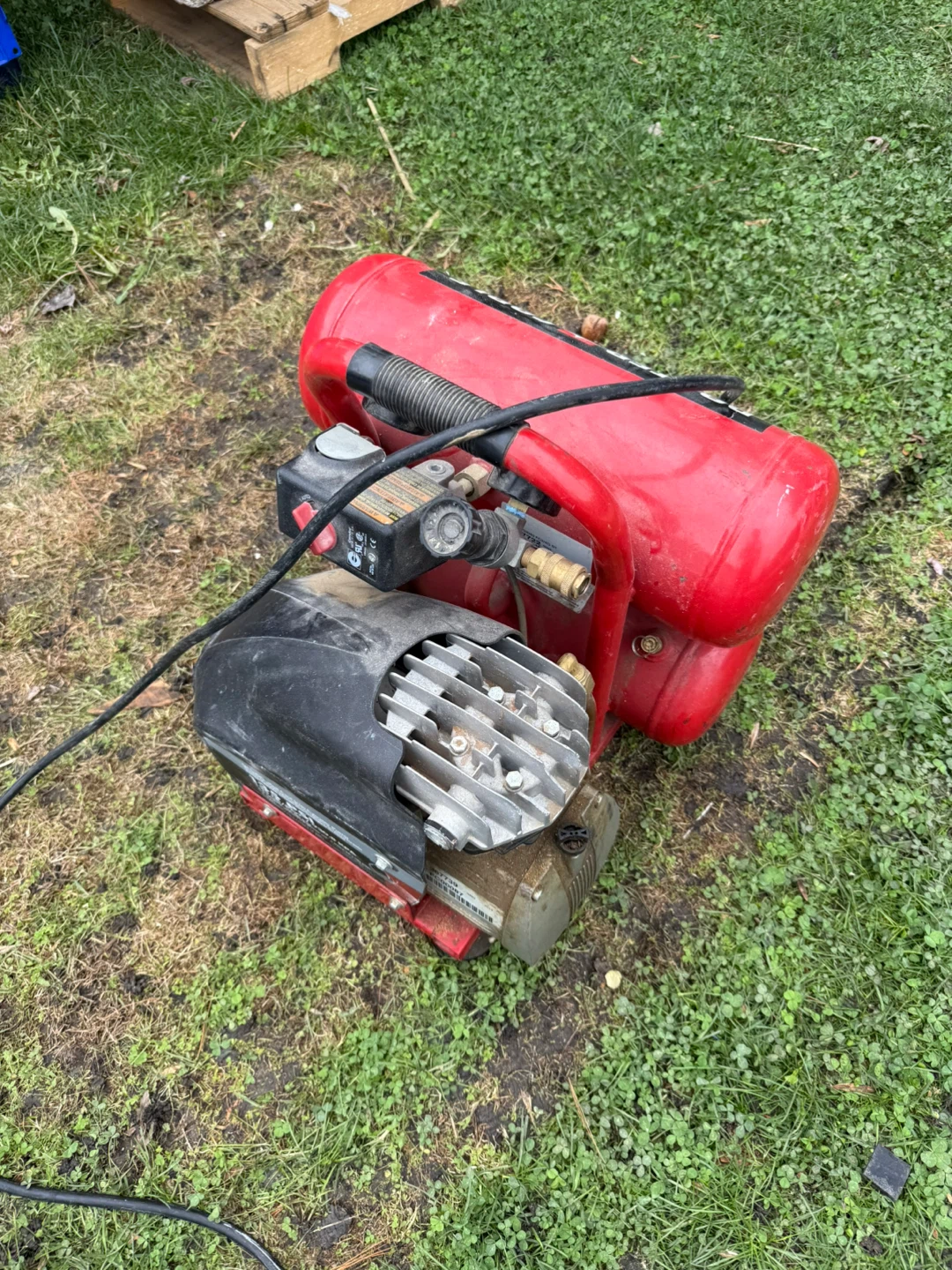 Porter Cable Air Compressor - photo 2