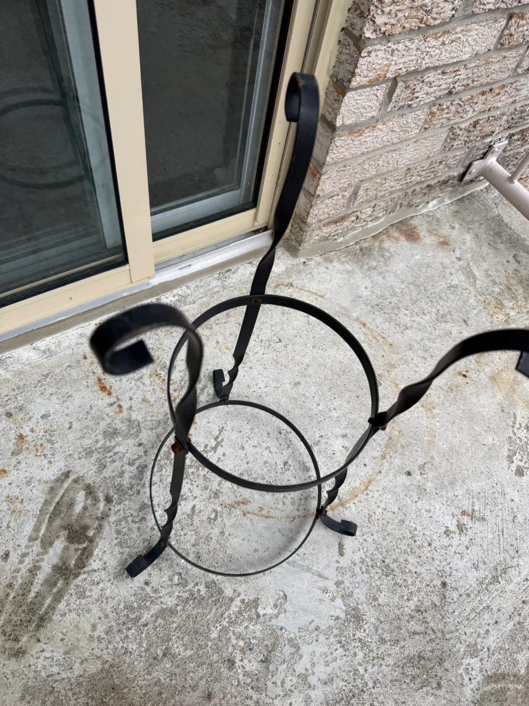 Black Metal Plant Stand - photo 3