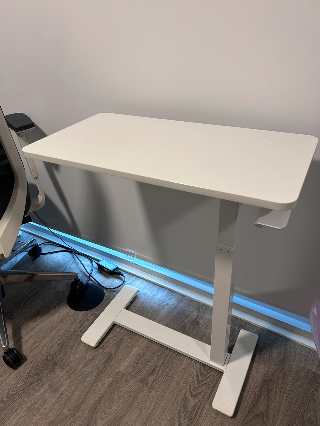 MOVING OUT SALE! Bollsidan laptop table