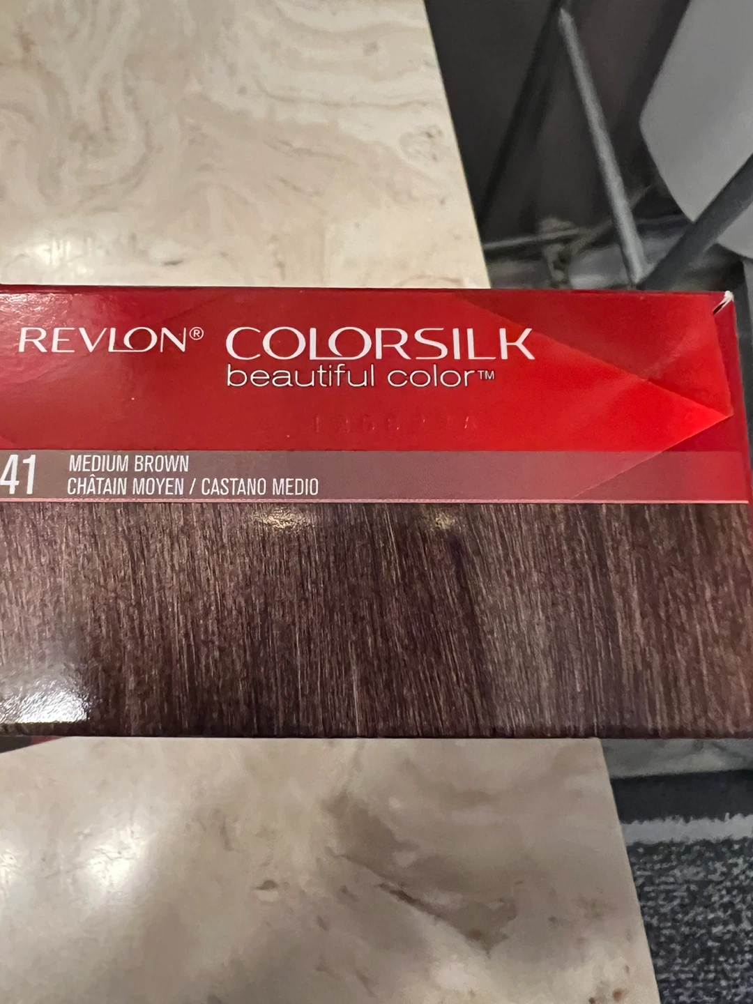 Revlon Colorsilk Beautiful Color 41 Medium Brown - photo 2