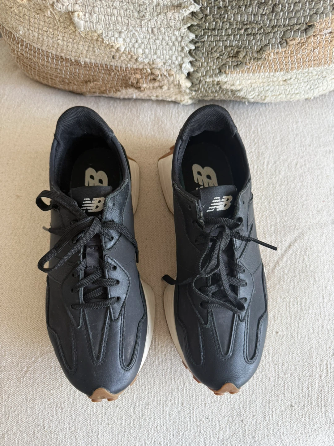 New Balance 327 Black Sneakers size US 7 - photo 2