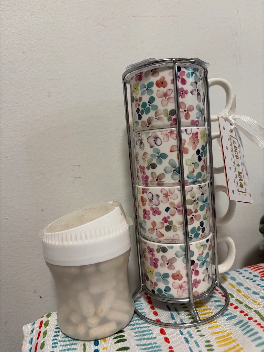 Coco + Lola Stackable Mugs Set - photo 3
