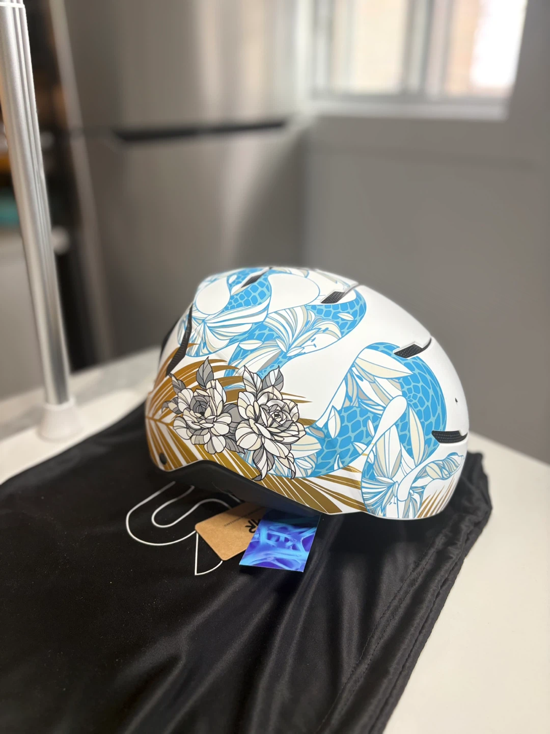 RHEON Cycling Helmet - Floral Design - photo 4