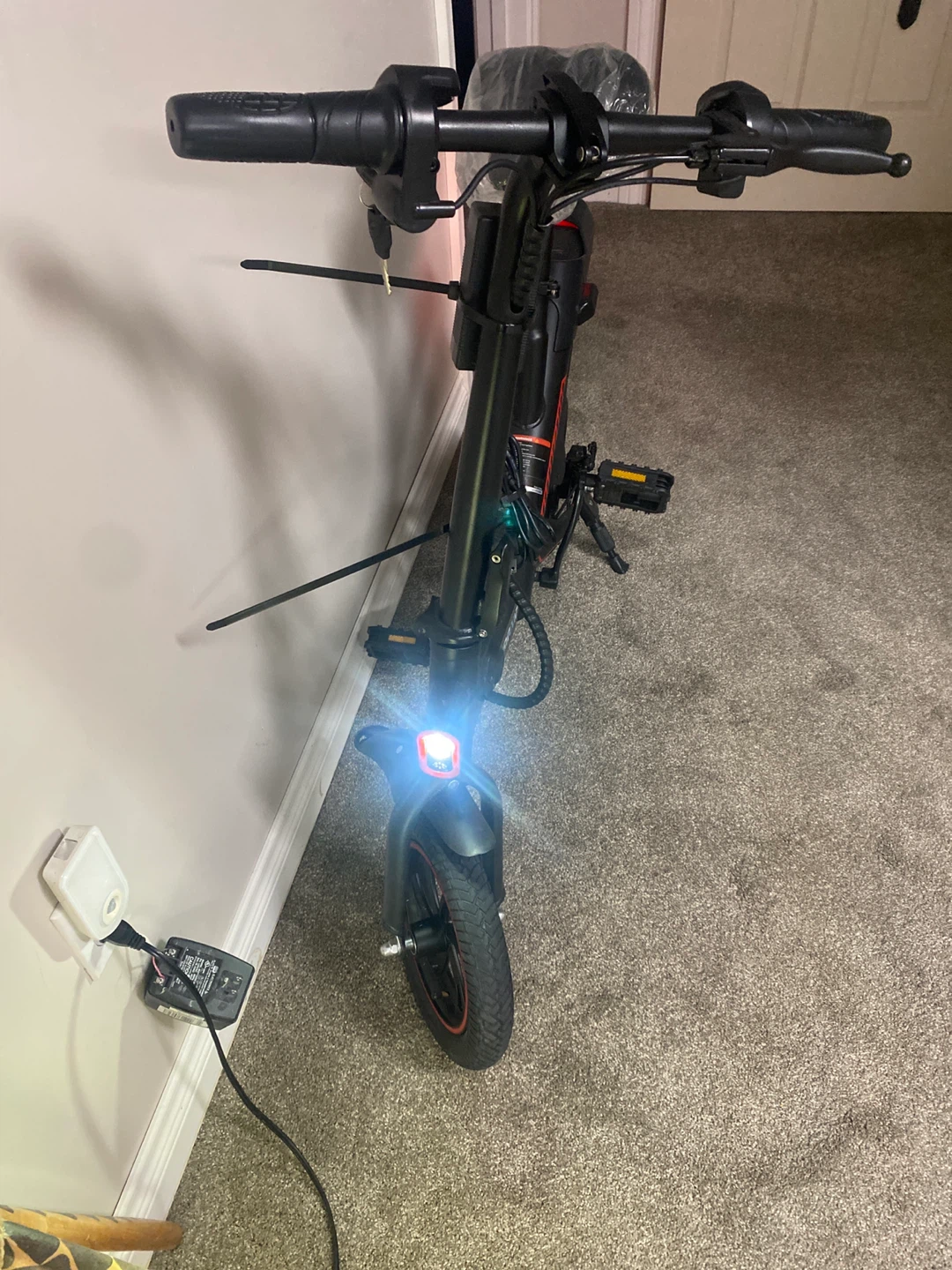 GYROOR Electric Scooter - photo 3