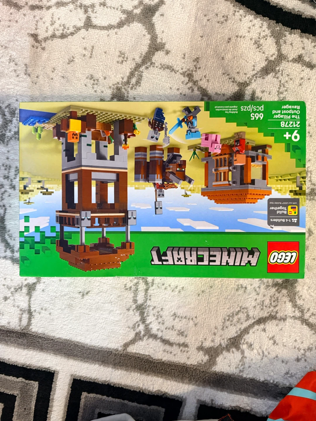 LEGO Minecraft The Pillager Outpost and Revenge Set 21278 - photo 2