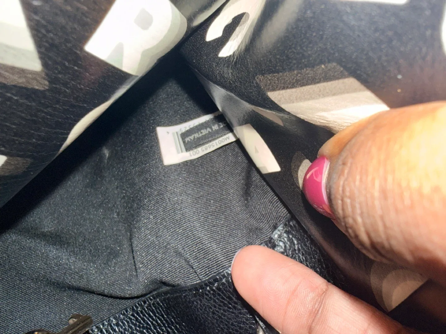 Marc Jacobs Black Leather Top Handle Bag - photo 5