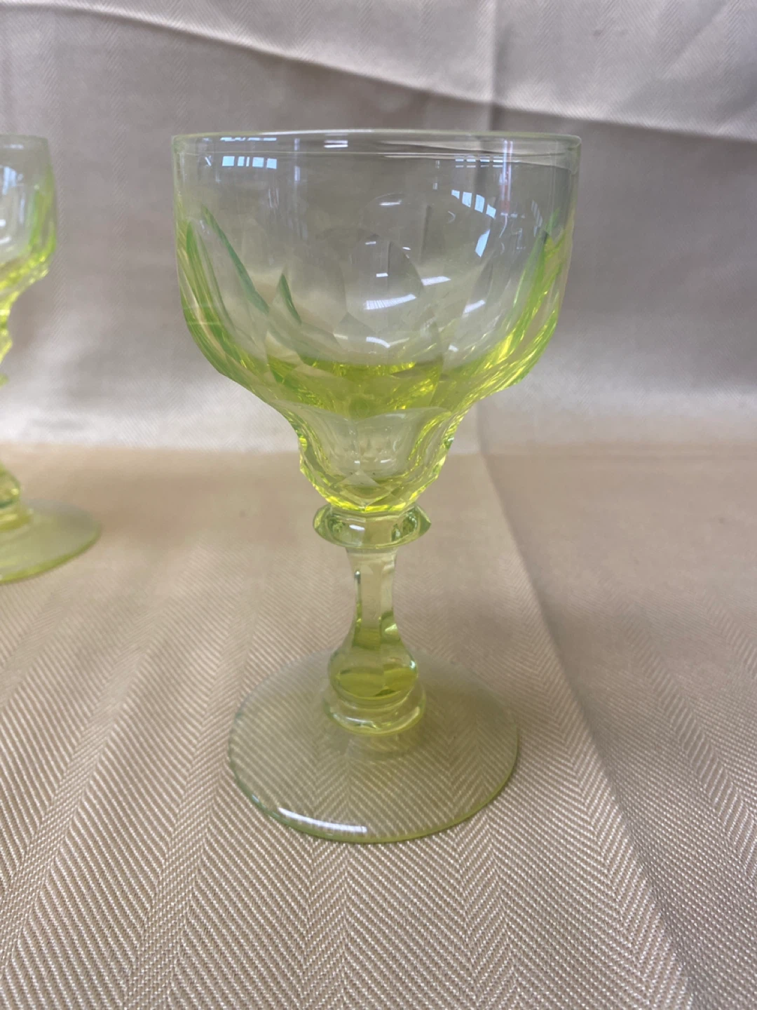 Set of 6 Vintage Green Depression Glass Footed Glasses - photo 2