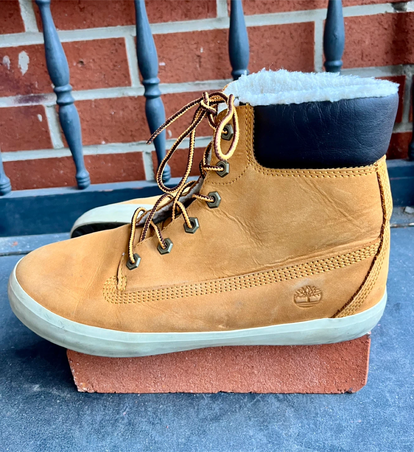 Timberland Women's Teddy Fleece Fold-Down Boots - photo 3