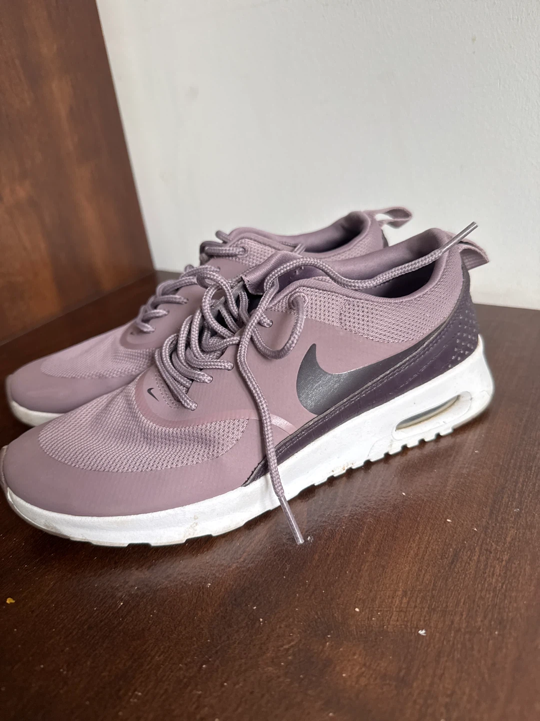 Nike Thea Women's Shoes - Size 6.5 - Purple